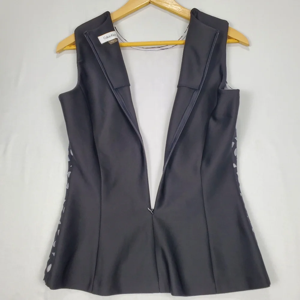 Calvin Klein Dressy Sleeveless Blouse with Tapered Waist Black / Gray Size Small - Picture 11 of 11